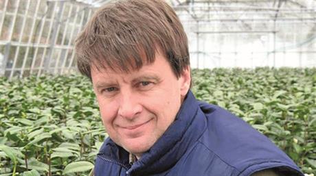 Seasonal worker scheme rule change will allow workers to re-enter the country sooner